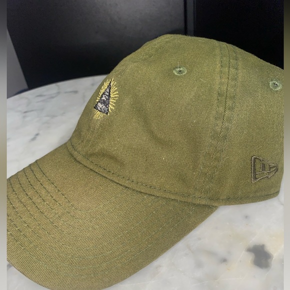 New Era Other - Pyramid Eye Dad Hat Army Green
